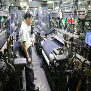 Quality inspection of raw selvedge denim fabric roll